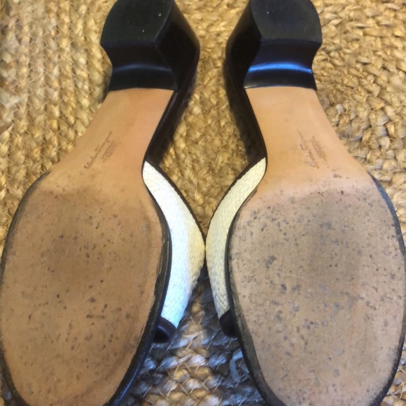 Salvatore Ferragamo slides dark espresso brown almost black and white size 9 1/2 - Picture 3 of 4